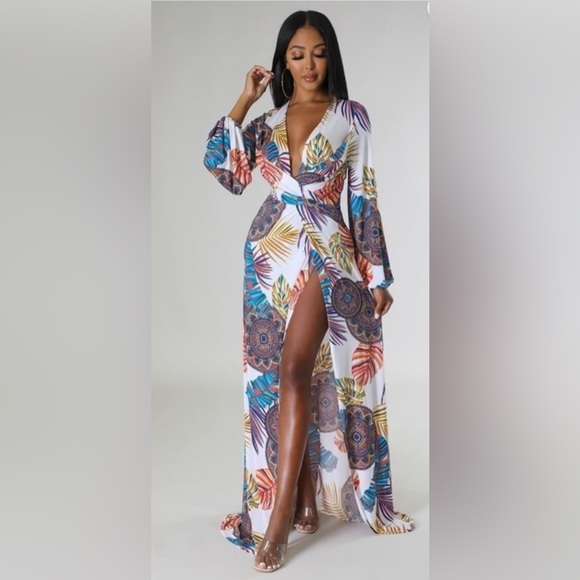 New Maxi Multi Color Maxi Dress - Picture 9 of 9